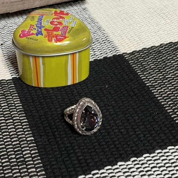 Brighton great shape Your True Color teardrop smoky dark grey crystal ring sz 8 - Picture 3 of 7
